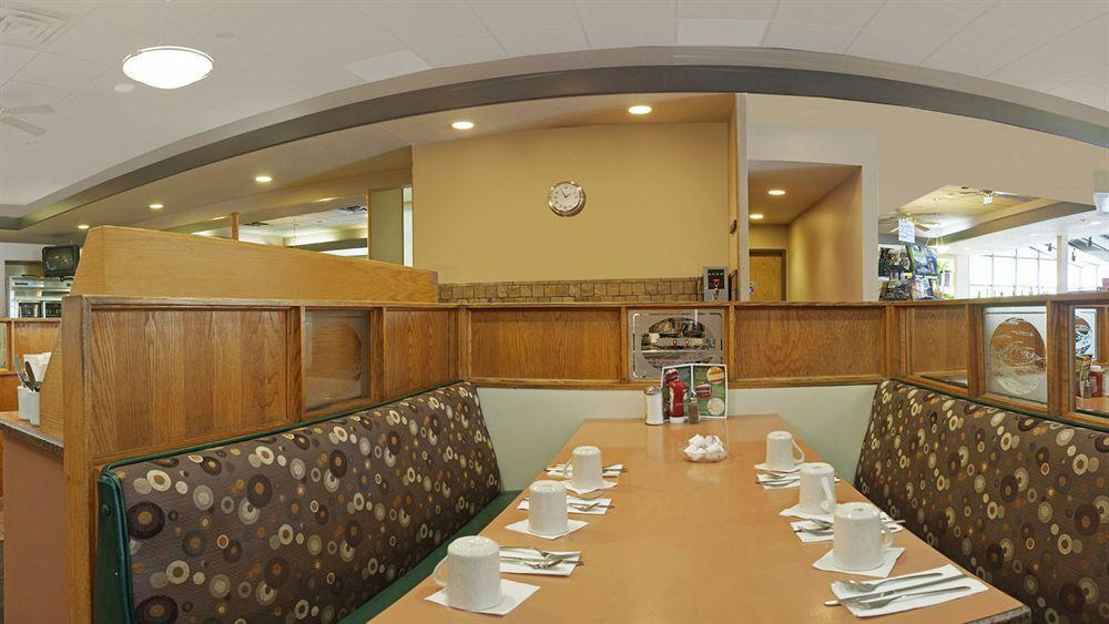 Travelodge By Wyndham Abbotsford Bakerview Dış mekan fotoğraf