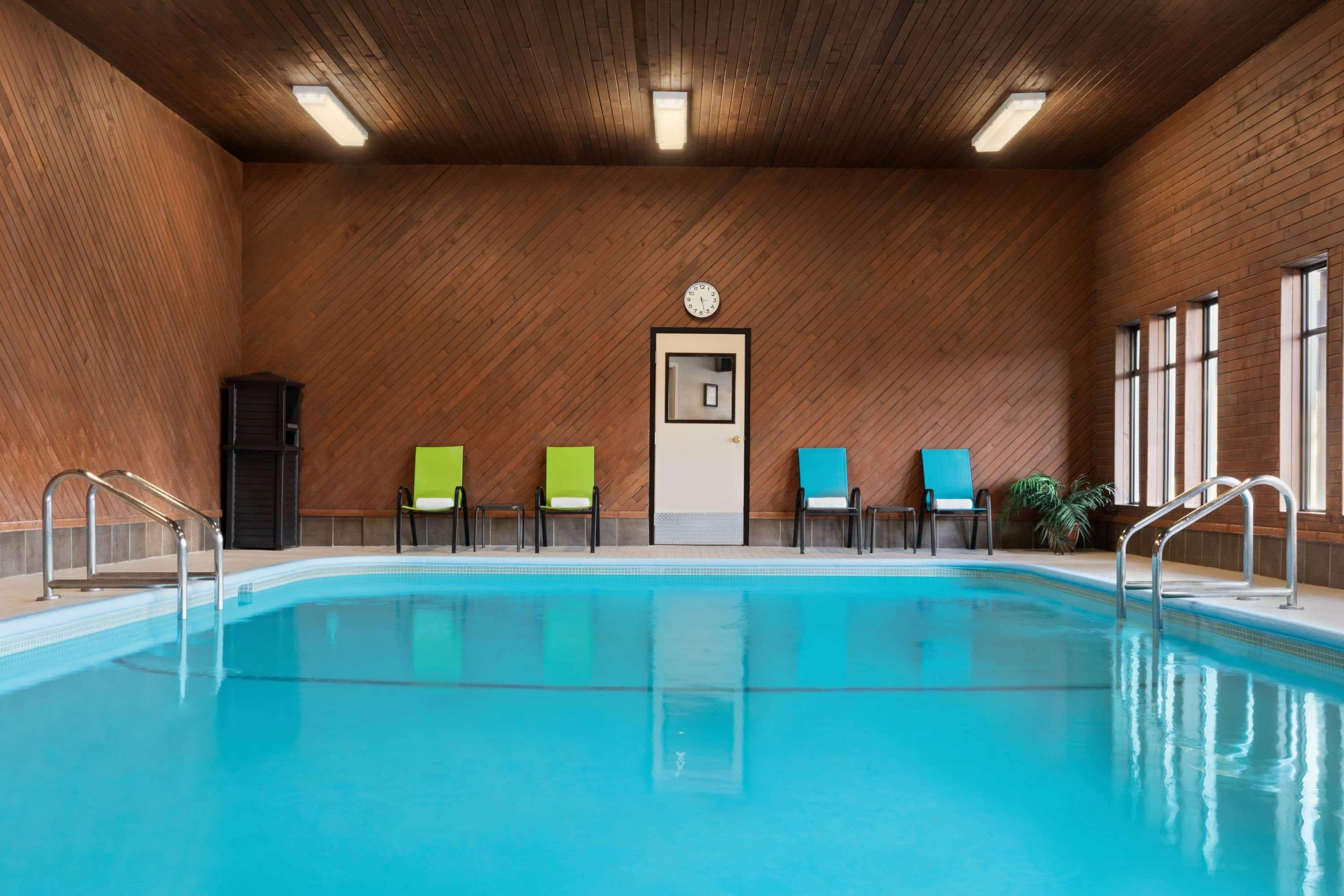 Travelodge By Wyndham Abbotsford Bakerview Dış mekan fotoğraf