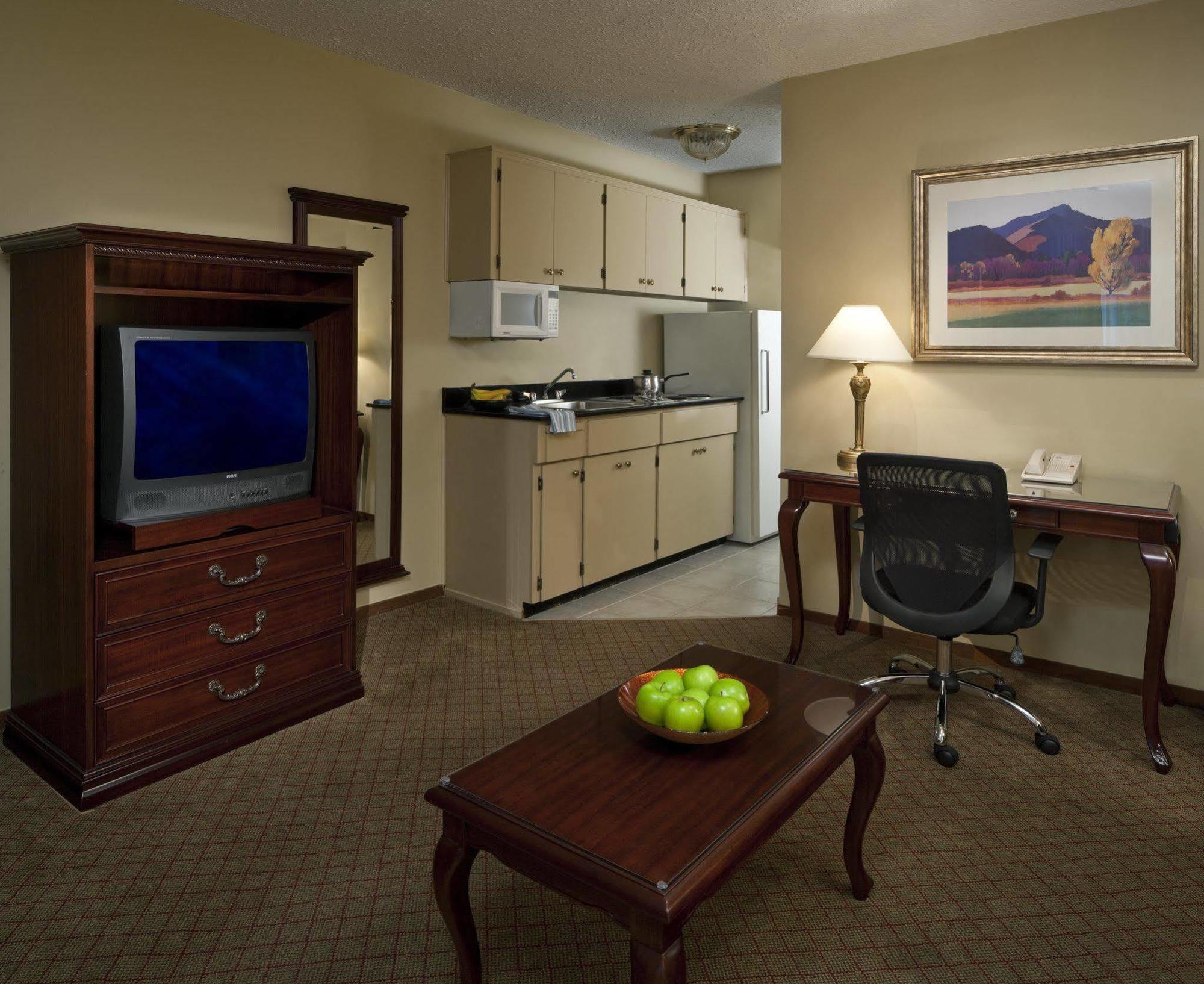 Travelodge By Wyndham Abbotsford Bakerview Oda fotoğraf